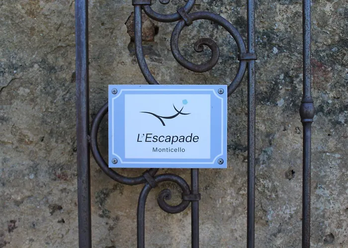 L'escapade アパート モンティセロ